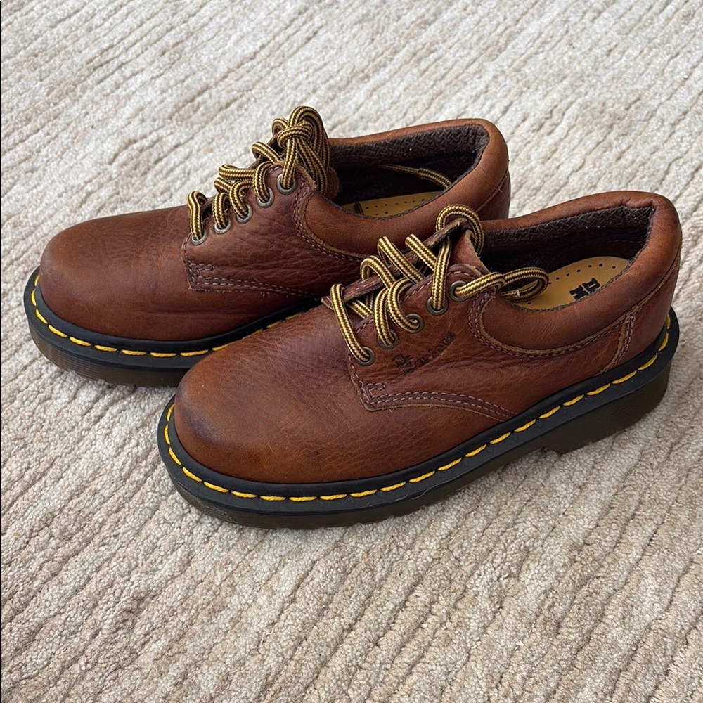 Kids Dr Martens brow size 13